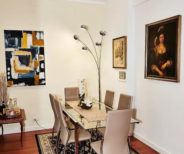 Апартаменты Vatican Luxury - Private Parking Free - Meospiti Luxury *